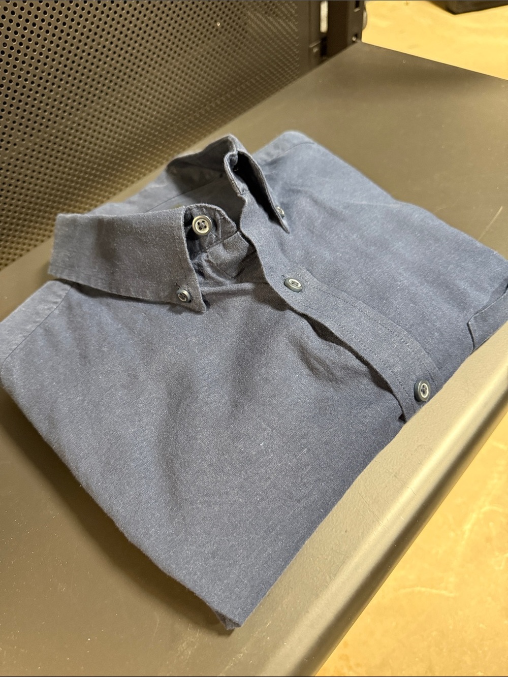 14th & Union Men's Short-Sleeve Button-Down Shirt in Navy Blue